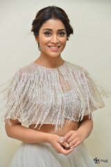 Shriya Saran New Stills